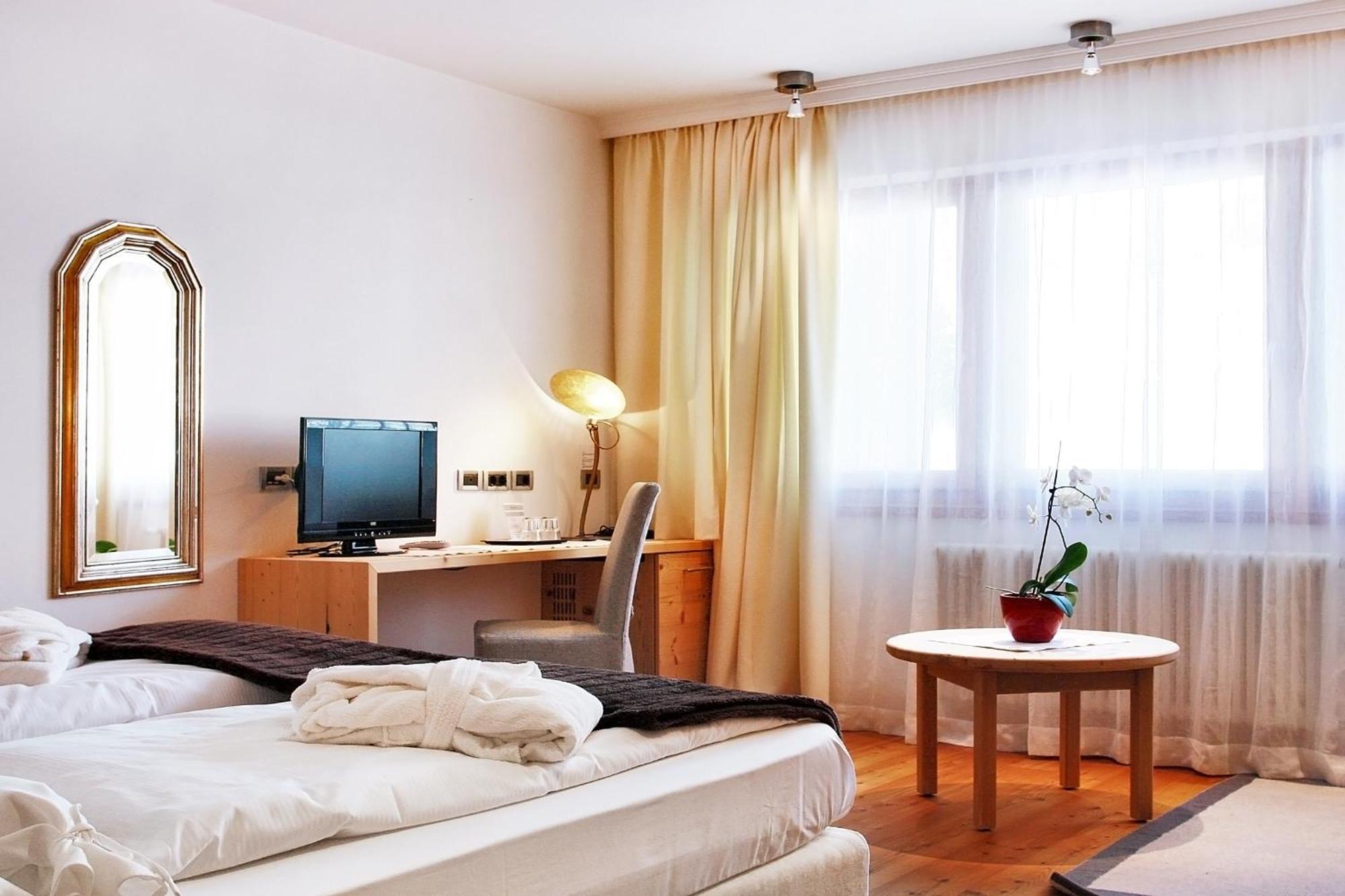 Hotel La Majun La Villa  Bagian luar foto